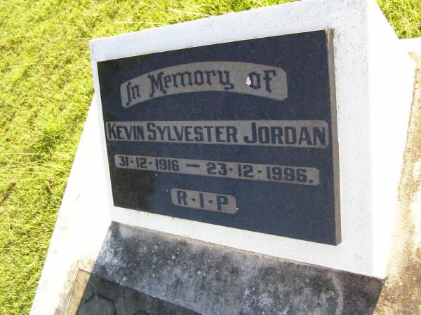 Kevin Sylvester JORDAN,  | 31-12-1916 - 23-12-1996;  | Gleneagle Catholic cemetery, Beaudesert Shire  | 