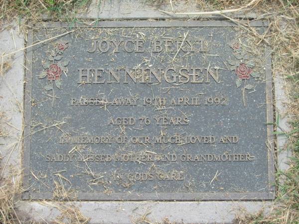 Joyce Beryl HENNINGSEN,  | died 19 April 1992 aged 76 years,  | mother grandmother;  | Goomeri cemetery, Kilkivan Shire  | 