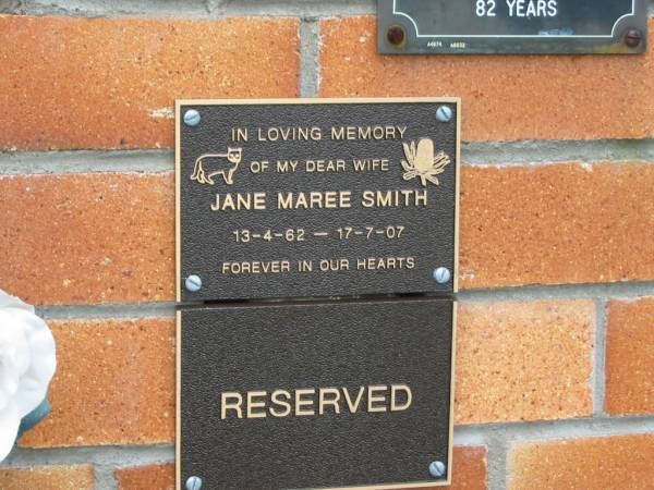 Jane Maree SMITH,  | wife,  | 13-4-62 - 17-7-07;  | Goomeri cemetery, Kilkivan Shire  | 