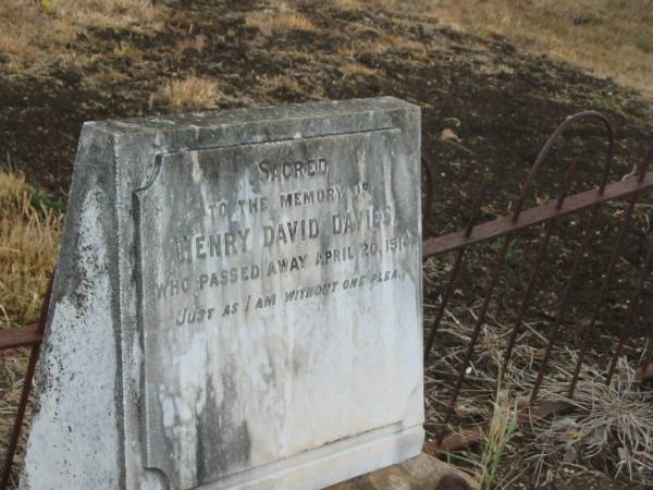 Henry David DAVIES,  | died 20 April 1914;  | Greenmount cemetery, Cambooya Shire  | 