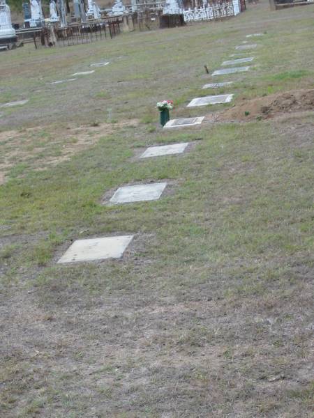 Haigslea Lawn Cemetery, Ipswich  | 