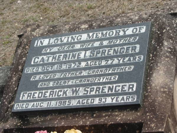 Catherine I SPRENGER  | 18 Oct 1972 aged 77  | Frederick W SPRENGER  | 11 Aug 1985, aged 93  | Haigslea Lawn Cemetery, Ipswich  | 