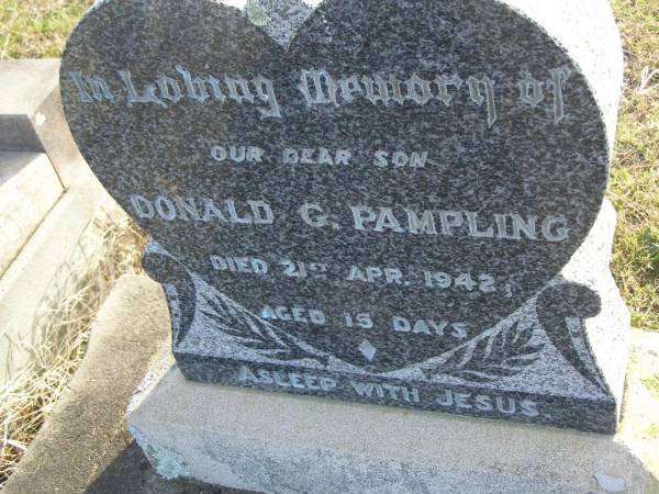 Donald G PAMPLING  | d: 21 Apr 1942, aged 15 days  | Harrisville Cemetery - Scenic Rim Regional Council  | 