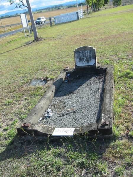 Heather Margaret PARCELL  | d: 6 May 1942, aged 32  |   | Harrisville Cemetery - Scenic Rim Regional Council  | 