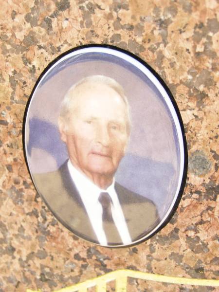 Kevin ALPHONSUS,  | husband of Mary,  | father of John, Ann, Michael Bernadettte,  | Robert & Peter,  | born 13-9-20 died 15-5-02;  | Helidon Catholic cemetery, Gatton Shire  | 