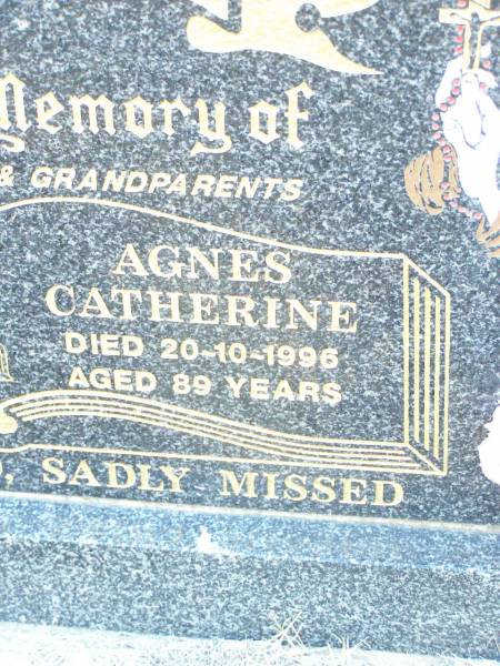 parents grandparents;  | Albert Hermann SCHULZ,  | died 1-3-1971 aged 81 years;  | Agnes Catherine SCHULZ,  | died 20-10-1996 aged 89 years;  | Helidon Catholic cemetery, Gatton Shire  | 