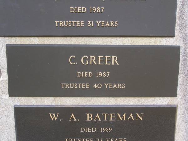 Helidon Cemetery Trustees memorial;  | A. TIGHE, trustee 38 years;  | R. ANDREW, died 1977, trustee 39 years;  | L. DUNCAN, died 1984, trustee 45 years;  | U.C. (Dooley) PAROZ, died 1987, trustee 31 years;  | C. GREER, died 1987, trustee 40 years;  | W.A. BATEMAN, died 1989, trustee 33 years;  | B.A. HAWLEY, died 1990, trustee 13 years;  | Helidon General cemetery, Gatton Shire  | 