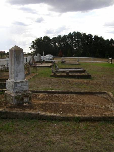 Highfields Baptist cemetery, Crows Nest Shire  | 