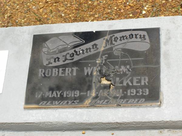 Robert William WALKER,  | 17 May 1919 - 14 April 1939;  | Howard cemetery, City of Hervey Bay  | 