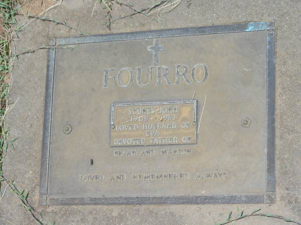 Sydney John FOURRO,  | 1909 - 1987,  | husband of Eva,  | father of Brian & Marion;  | Howard cemetery, City of Hervey Bay  | 
