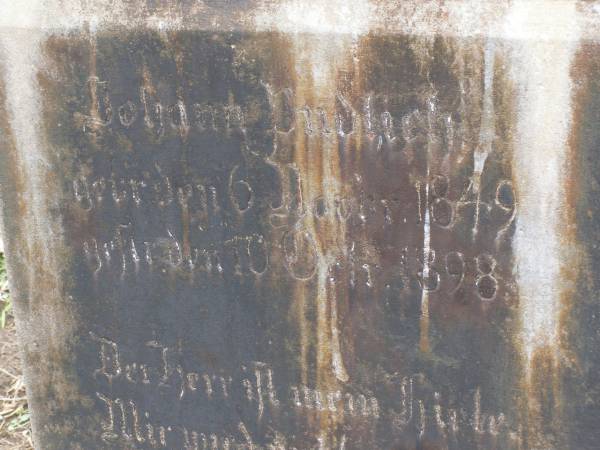 Johan Pudlich  | geb 6 Novbr 1849  | gest den 10 Octr 1898  | Hoya Lutheran Cemetery, Boonah Shire  |   | 