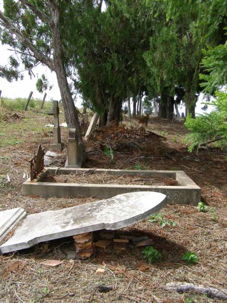 Wilhelm Adam FRANK  | geb 19 Apr 1835  | gest 1 Aug 1898  | aged 63  | Hoya Lutheran Cemetery, Boonah Shire  |   | 