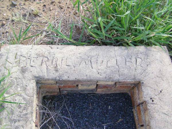 Berril MULLER;  | Ingoldsby Lutheran cemetery, Gatton Shire  | 