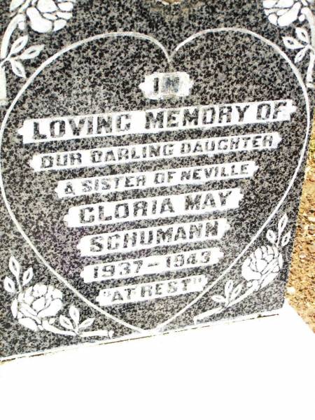 Gloria May SCHUMANN,  | daughter,sister of Neville,  | 1937 - 1943;  | Jandowae Cemetery, Wambo Shire  | 