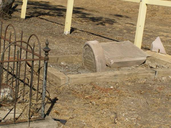 John MCNICOL,  | died Lagoon Creek 24 Dec 1886 aged 82? years;  | Jondaryan cemetery, Jondaryan Shire  | 