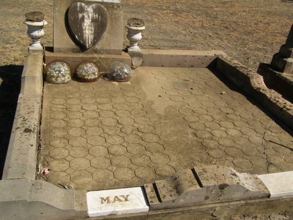 May,  | daughter of A. & M. COCKBURN,  | died 21 April 1928 aged 14 years;  | Jondaryan cemetery, Jondaryan Shire  | 