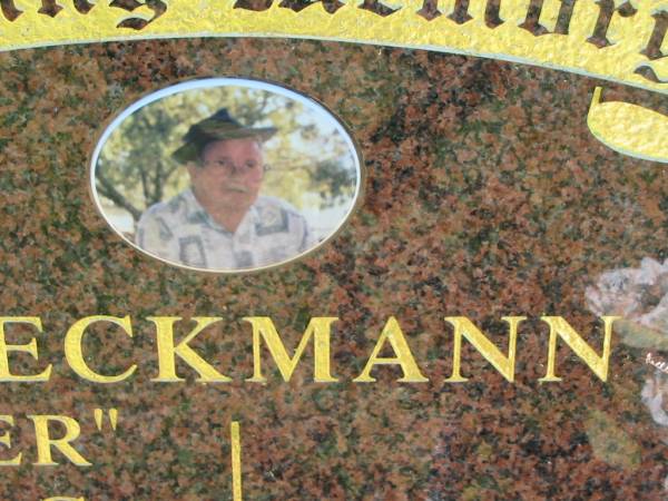 DIECKMANN;  |  Fritter  Alwyn G.,  | 15-3-1927 - 20-8-2004 aged 77,  | husband father father-in-law grandfather;  | Kalbar General Cemetery, Boonah Shire  | 
