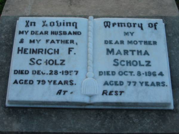 Heinrich F SCHOLZ  | 28 Dec 1957, aged 79  | Martha SCHOLZ  | 8 Oct 1964, aged 77  |   | St John's Lutheran Church Cemetery, Kalbar, Boonah Shire  |   | 