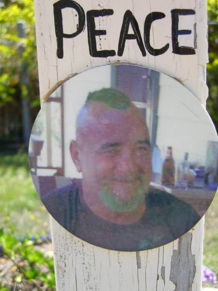 Alfred Noel (Alf) CLUTTERBUCK,  | dad poppy,  | 29-6-51 - 6-11-05;  | Kandanga Cemetery, Cooloola Shire  | 