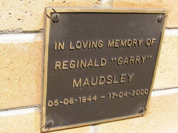 Reginald (Garry) MAUDSLEY,  | 05-06-1944 - 17-04-2000;  | Kandanga Cemetery, Cooloola Shire  | 