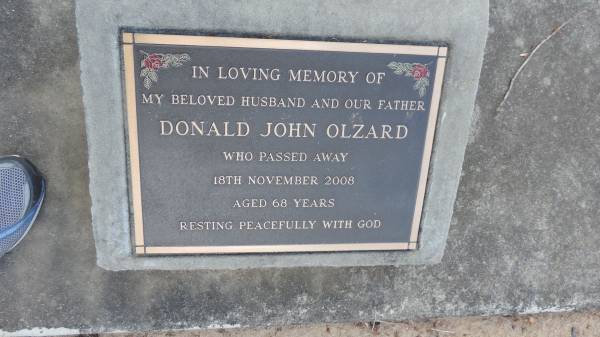 Donald John OLZARD  | d: 18 Nov 2008 aged 68  |   | Kilkivan cemetery, Kilkivan Shire  | 