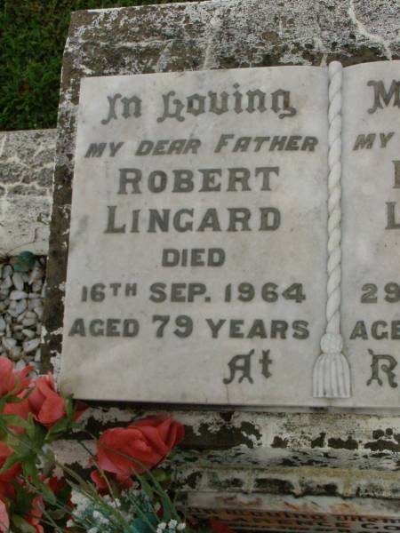 Robert LINGARD,  | father,  | died 16 Sep 1964 aged 79 years;  | Martha LINGARD,  | mother,  | died 29 July 1960 aged 75 years;  | Clarence Godfrey,  | son of R. & M. LINGARD,  | died 30? May 1920 aged 3 years;  | Killarney cemetery, Warwick Shire  | 