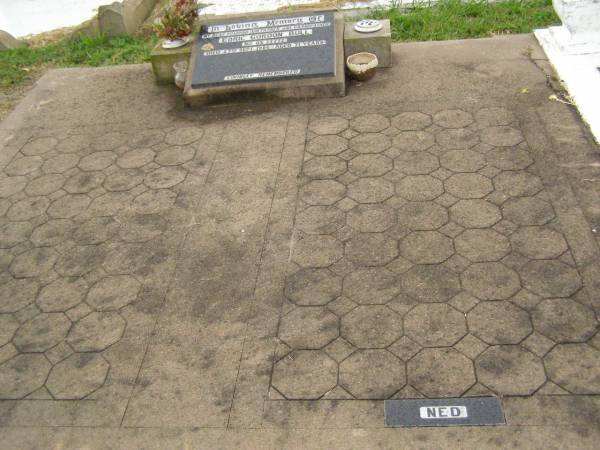 Edric (Ned) Gordon BULL,  | husband father grandfather,  | died 27 Sept 1986 aged 71 years;  | Killarney cemetery, Warwick Shire  | 