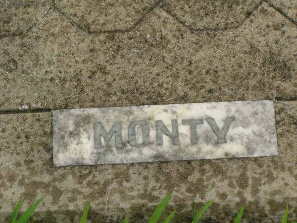 Egmont (Monty) HOMAN,  | husband father,  | died 11 July 1962 aged 80 years;  | Mary HOMAN,  | mother,  | died 7 Aug 1966 aged 86 years;  | Killarney cemetery, Warwick Shire  | 