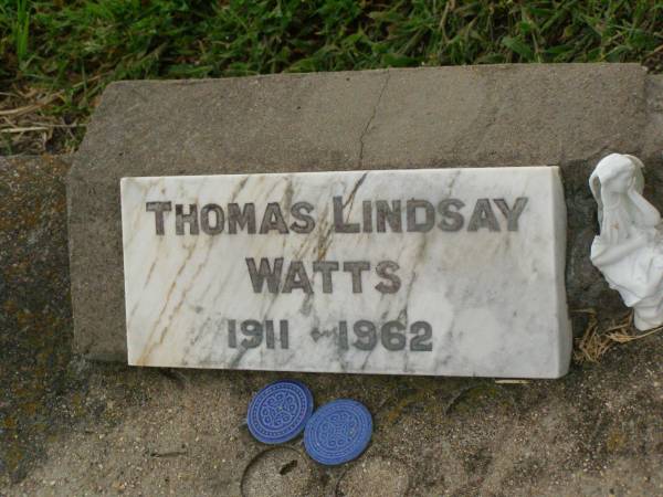 Thomas Lindsay WATTS,  | 1911 - 1962;  | Killarney cemetery, Warwick Shire  | 