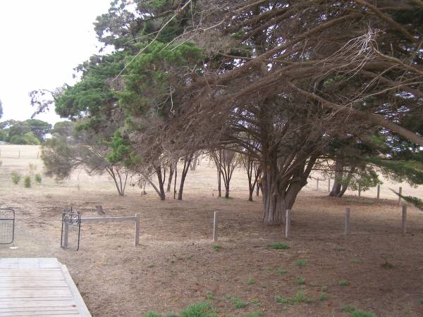 Kingscote historic cemetery - Reeves Point, Kangaroo Island, South Australia  |   | 