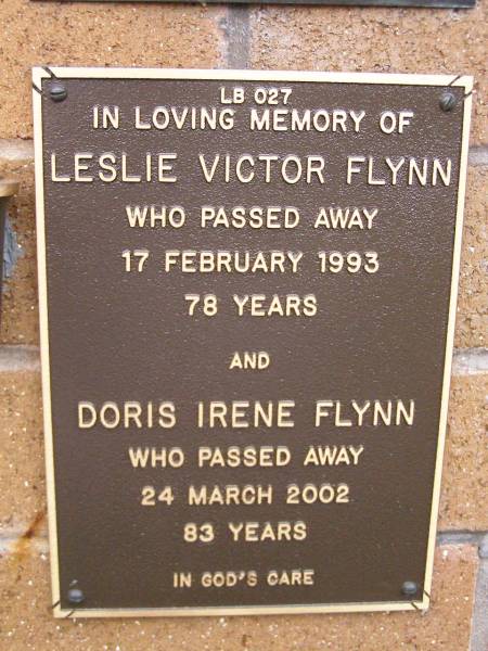 Leslie Victor FLYNN,  | died 17 Feb 1993 aged 78 years;  | Doris Irene FLYNN,  | died 24 March 2002 aged 83 years;  | Lawnton cemetery, Pine Rivers Shire  | 