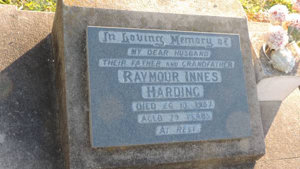 Raymond Innes HARDING  | d: 26 Oct 1987 aged 79  |   | Legume cemetery, Tenterfield, NSW  |   |   | 