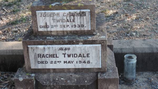 Joseph Charles TWIDALE  | d: 2 Sep 1939  |   | Rachel TWIDALE  | d: 22 May 1948  |   | Leyburn Cemetery  |   | 