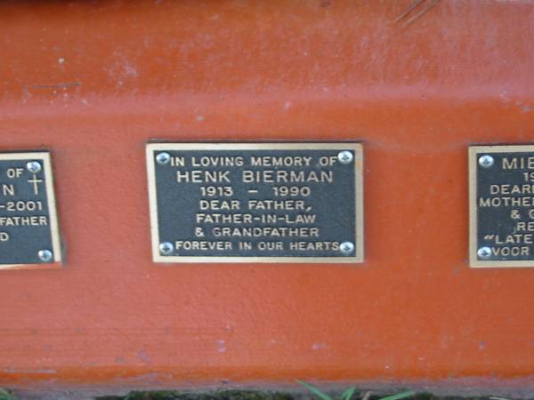 Henk BIERMAN, 1913-1990, father father-in-law grandfather;  | Logan Village Cemetery, Beaudesert  | 