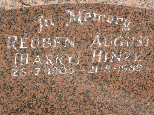 Reuben August (Harry) HINZE,  | 28-7-1905 - 21-8-1989;  | Lower Coomera cemetery, Gold Coast  | 