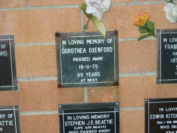 Dorothea OXENFORD,  | died 18-11-75 aged 69 years;  | Lower Coomera cemetery, Gold Coast  | 