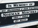 
Norman MISCHKE
1911 - 1982
Lowood General Cemetery

