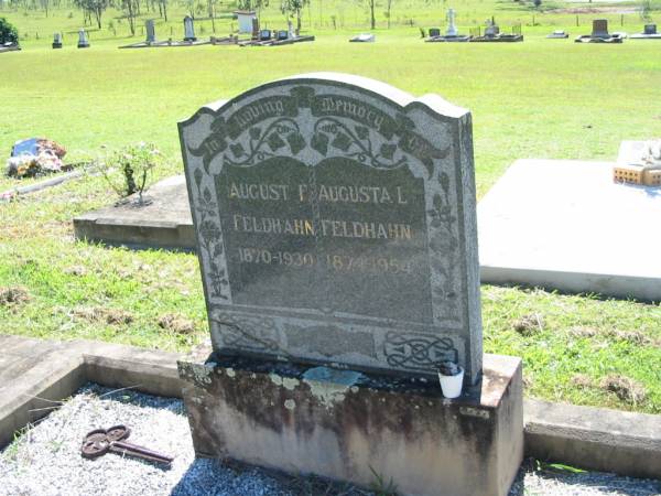 August F FELDHAHN  | b: 1870, d: 1930  | Augusta L FELDHAHN  | b: 1874, d: 1954  | Lowood General Cemetery  |   | 