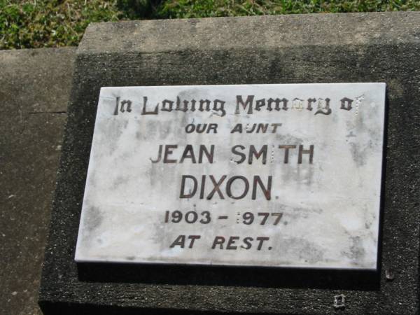 Jean Smith DIXON  | 1903 - 1977  | Lowood General Cemetery  |   | 