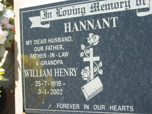 William Henry HANNANT  | b: 25 Jul 1919, d: 3 Jan 2002  | Lowood General Cemetery  |   | 