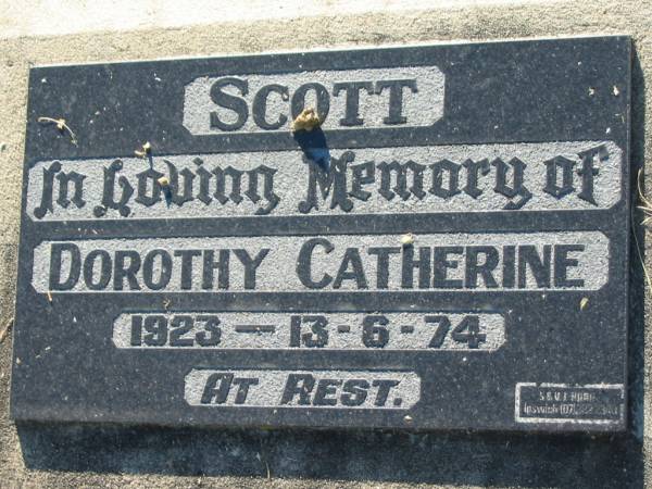 Dorothy Catherine SCOTT  | b: 1923, d: 13 Jun 1974  | Lowood General Cemetery  |   | 
