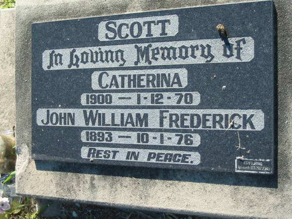 Catherina SCOTT  | b: 1900, d: 1 Dec 1970,  | John William Frederick SCOTT  | b: 1893, d: 10 Jan 1976  | Lowood General Cemetery  |   | 