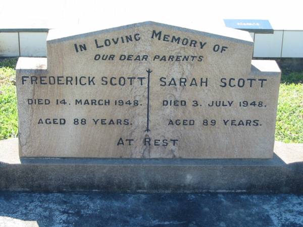 Frederick SCOTT  | 14 Mar 1948, aged 88  | Sarah SCOTT  | 3 Jul 1948, aged 89  | Lowood General Cemetery  |   | 