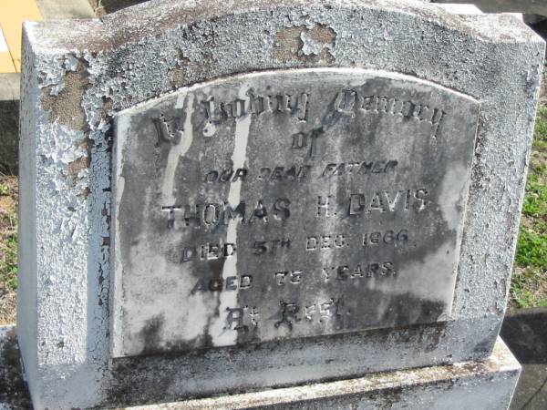 Thomas H. DAVIS, died 5 Dec 1966 aged 75 years, father;  | Lowood Trinity Lutheran Cemetery (St Mark's Section), Esk Shire  | 