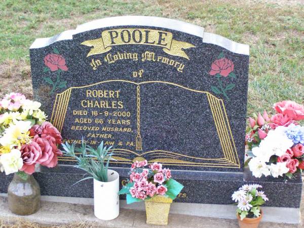 Robert Charles POOLE,  | husband father father-in-law pa,  | died 16-9-2000 aged 66 years;  | Ma Ma Creek Anglican Cemetery, Gatton shire  | 