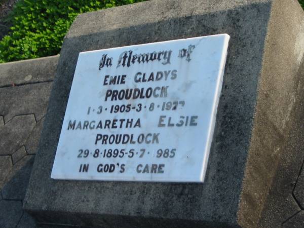 Emie Gladys PROUDLOCK, 1-3-1905 - 3-8-1977;  | Margaretha Elsie PROUDLOCK, 29-8-1895 - 5-7-1985;  | Marburg Anglican Cemetery, Ipswich  | 