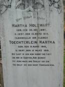 
Martha HOLZWART,
born 23 Dec 1894 died 12 March 1919;
Toechterlein Martha,
born 9 March 1919 died 12 March 1919;
Marburg Lutheran Cemetery, Ipswich
