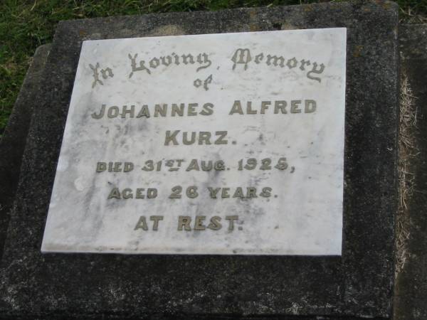 Johannes Alfred KURZ,  | died 31 Aug 1925 aged 26 years;  | Marburg Lutheran Cemetery, Ipswich  | 