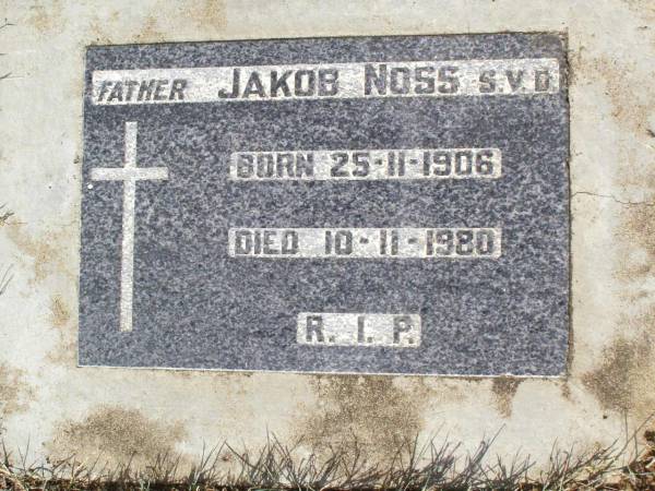 (Father) Jakob NOSS;  | born 25-11-1906 died 10-11-1980;  | Woodlands cemetery, Marburg, Ipswich  | 