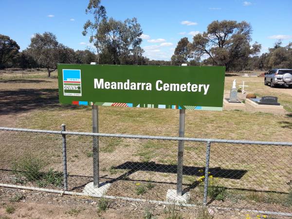   | Meandarra cemetery  | Copyright Dr Matt Barton  | 